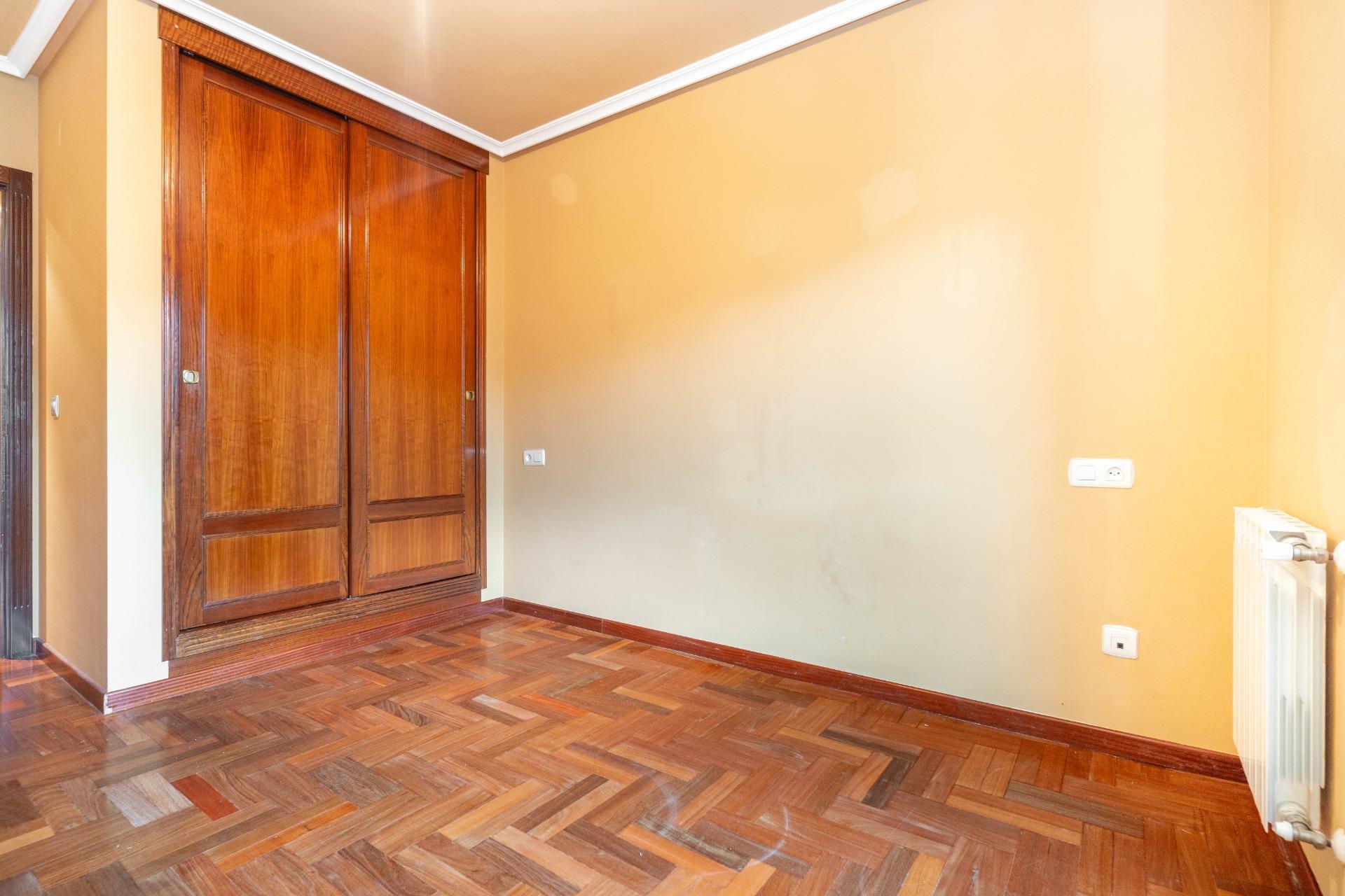 Apartment in Oviedo