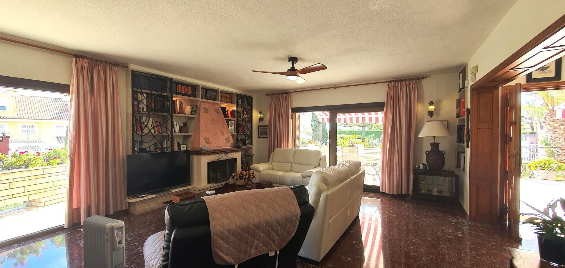 Villa in San Juan Alicante