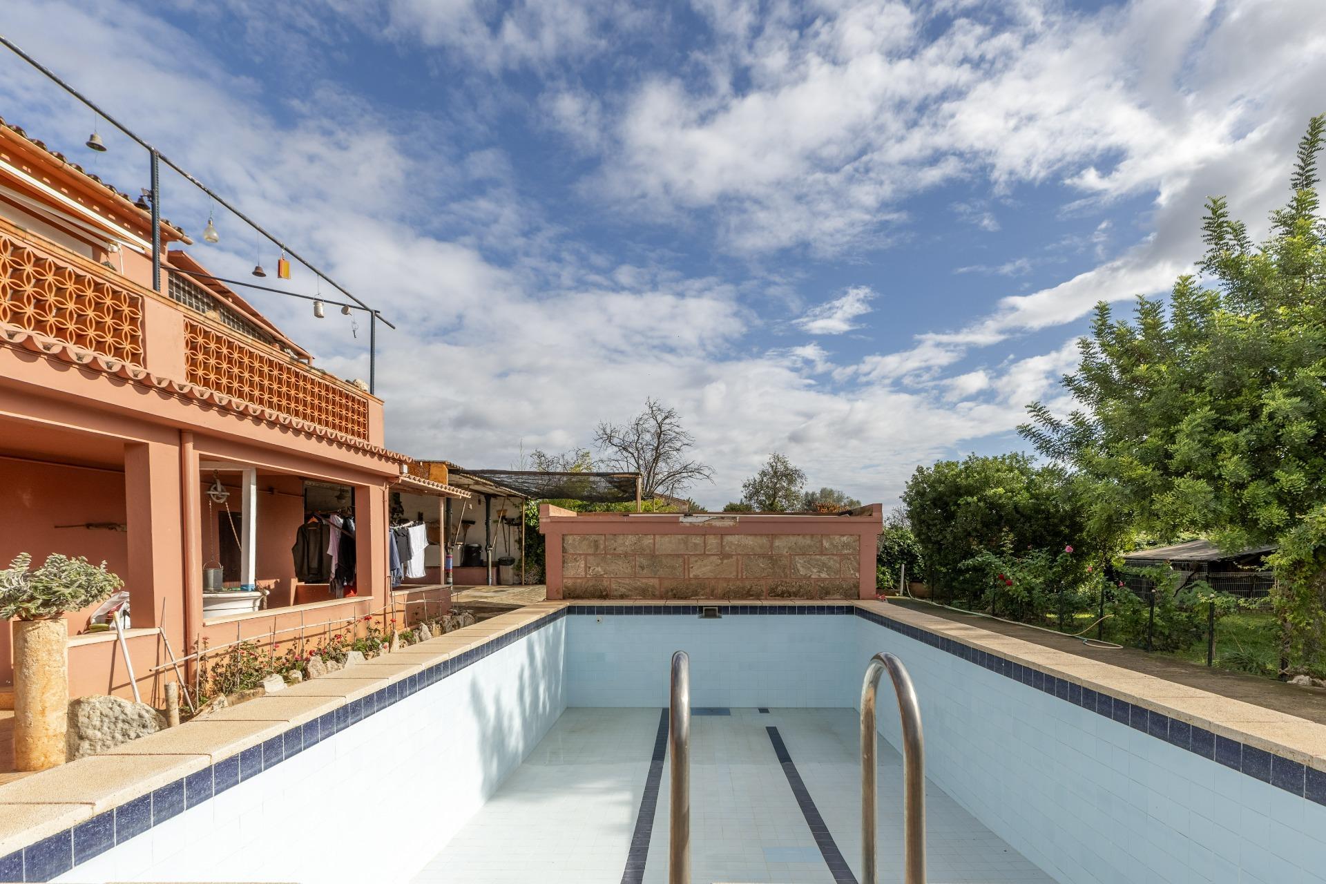 Villa in Santa Maria del Cami