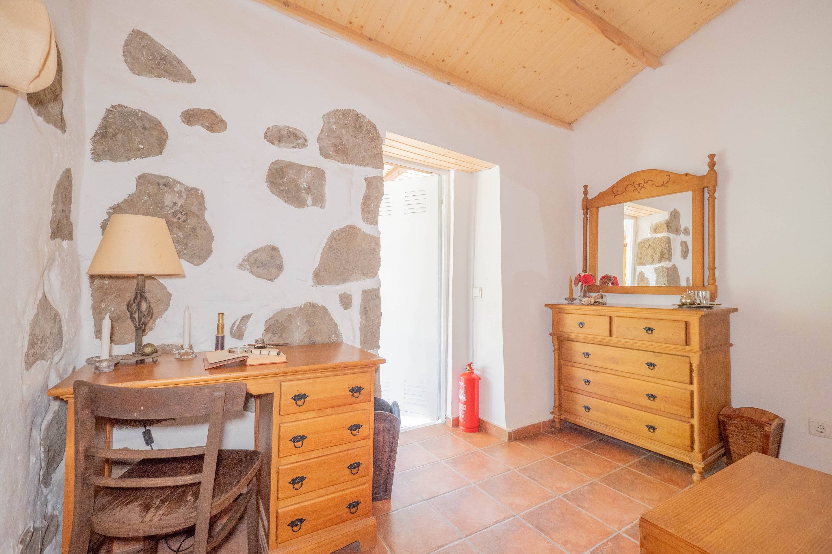 Apartment in Vega de San Mateo