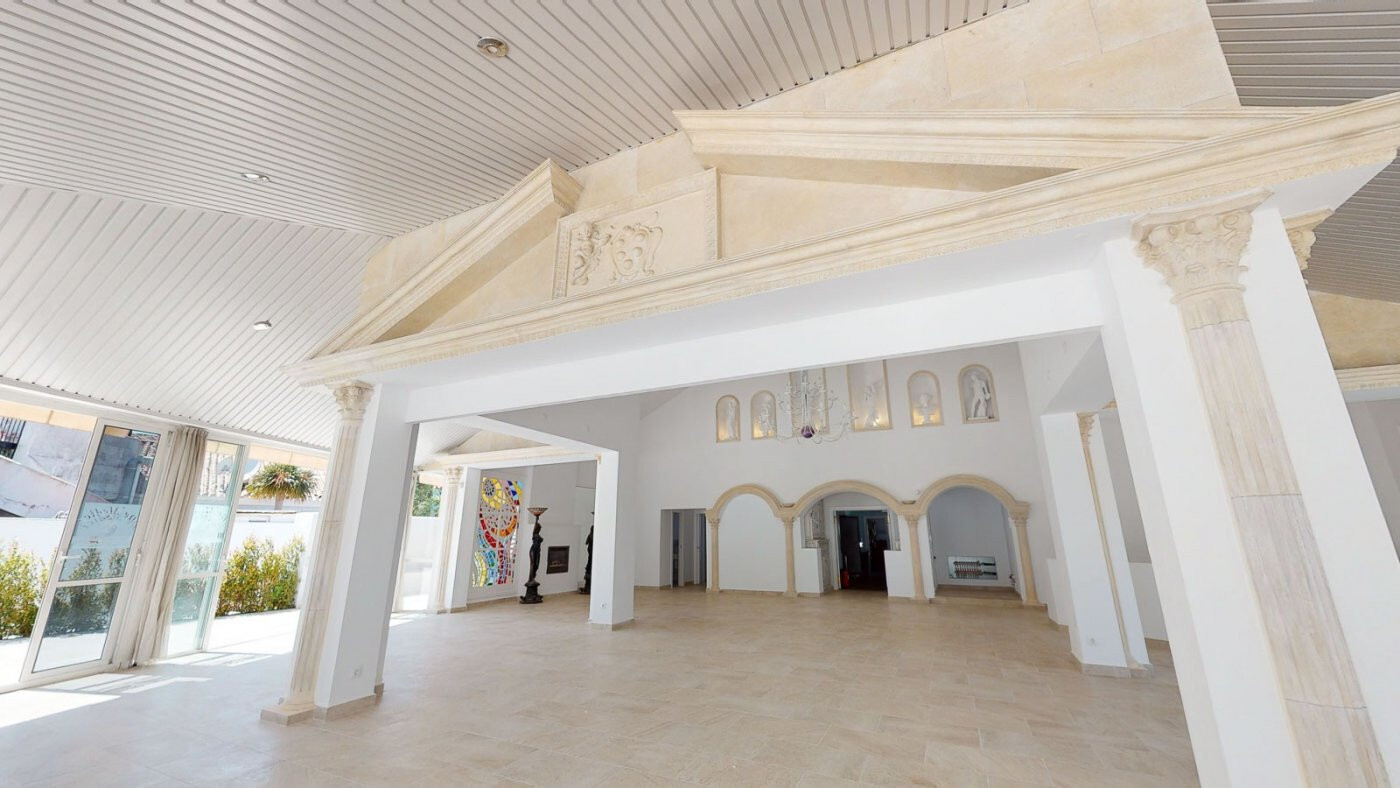 Commercial premises in ESTEPONA