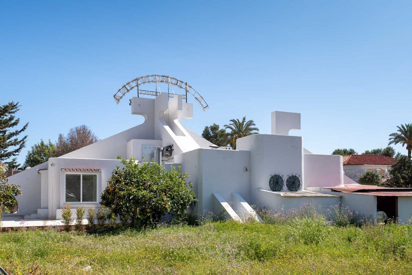 Commercial premises in ESTEPONA