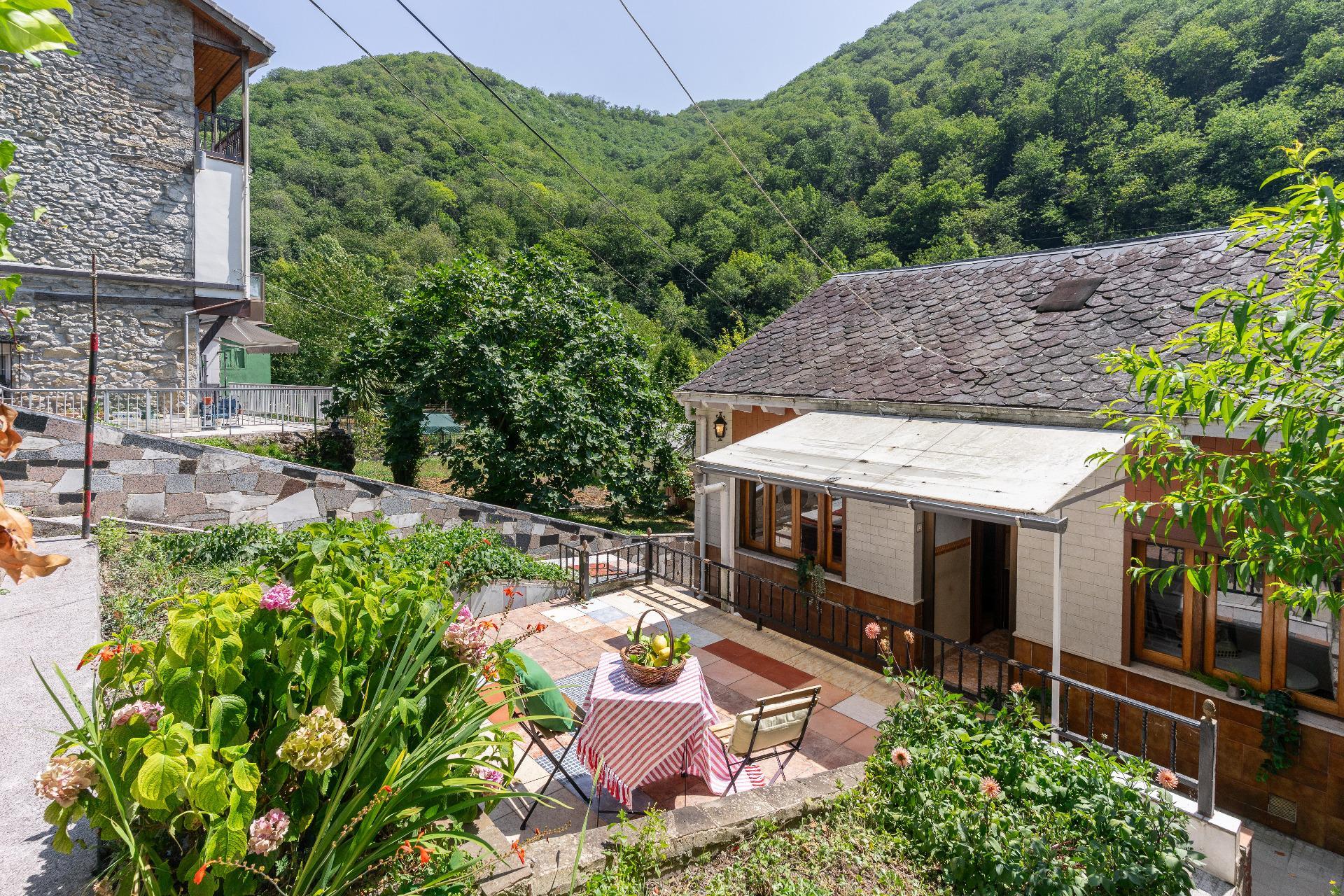 Casas o chalets-Venta-Mieres-1831752