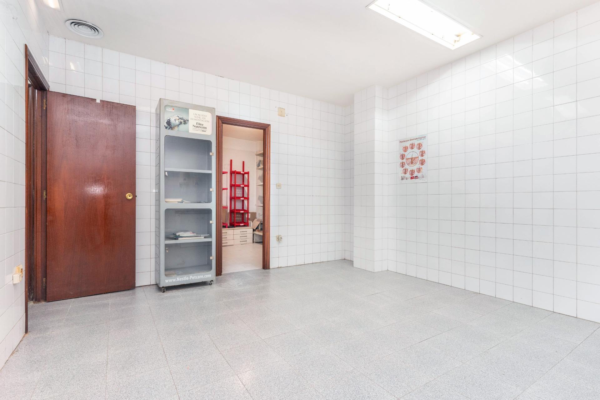 Negocios-Venta-Mieres-2010221-Foto-12