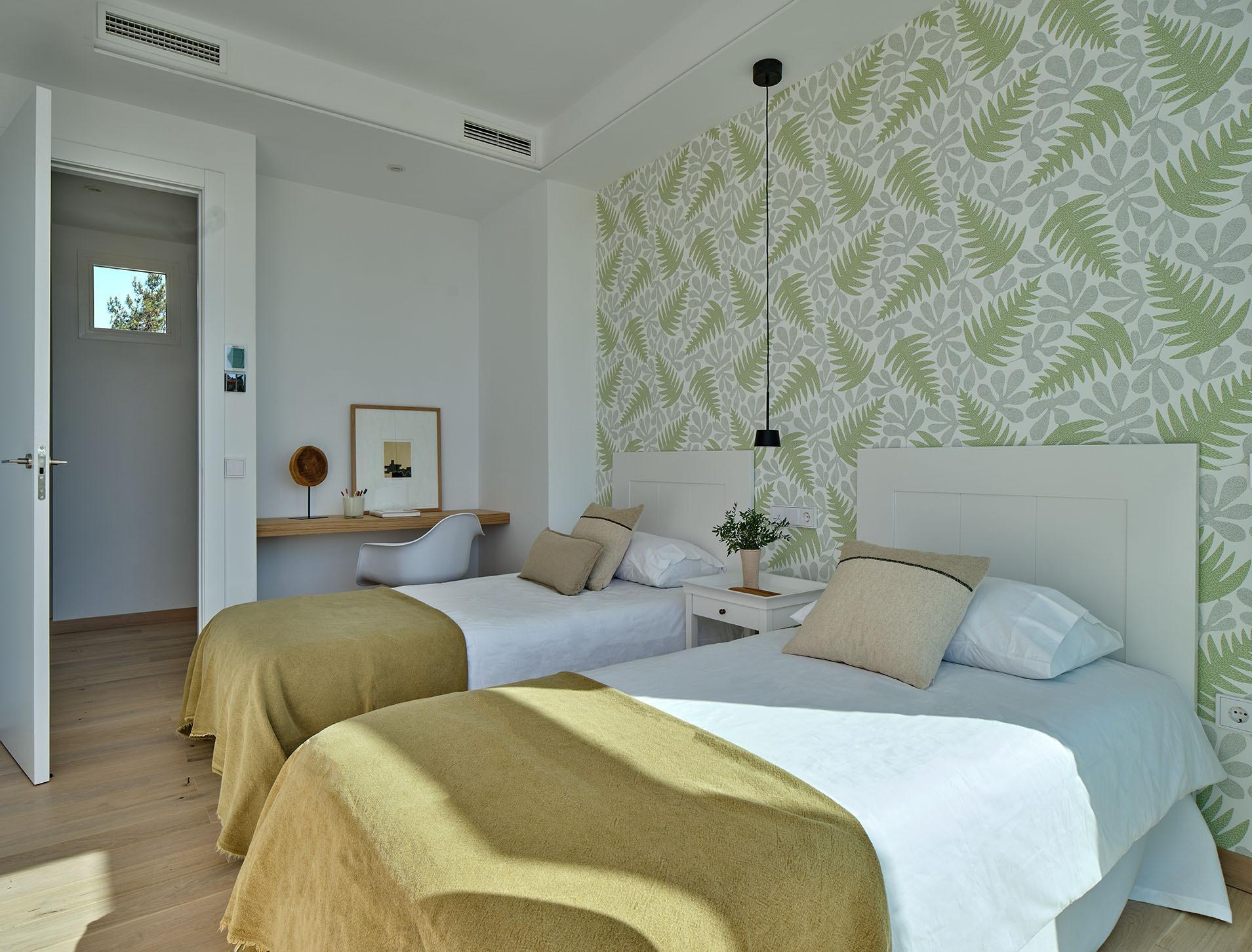 PROMOCIÓN VILLAS DE LUJO EN MARBELLA A 900 METROS DE LA PLAYA