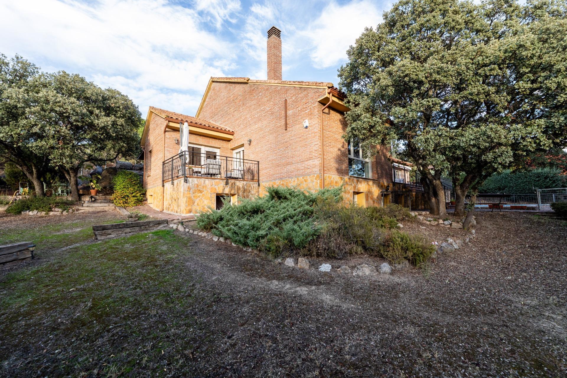 Villa in Hoyo de Manzanares