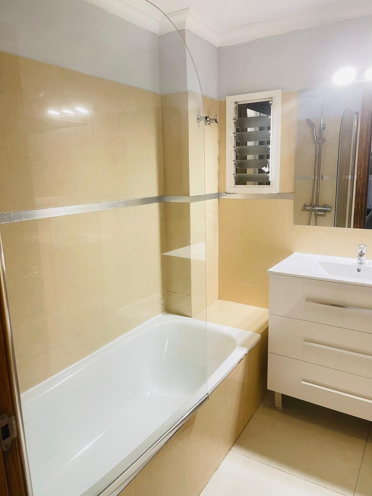 Pisos-Venta-Mairena del Aljarafe-1765679-Foto-3