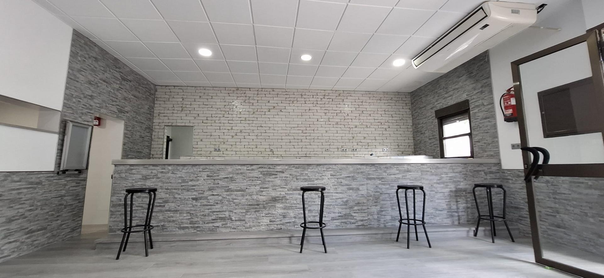 Negocios-Venta-Lora del RÃ­o-1719905-Foto-6