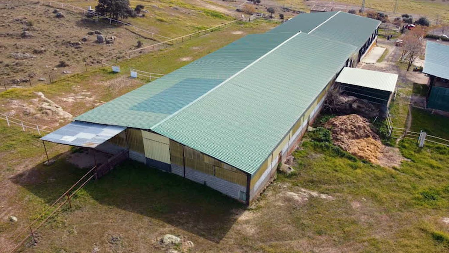 Industrial en venta  calle de oropesa a Puente de Arzopispo, El Puente del Arzobispo  12/50