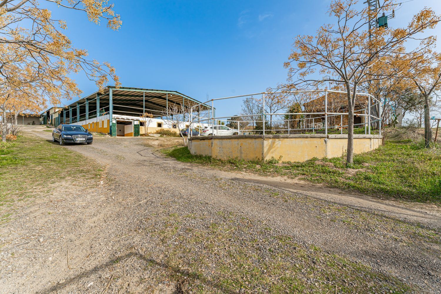 Industrial en venta  calle de oropesa a Puente de Arzopispo, El Puente del Arzobispo  23/50