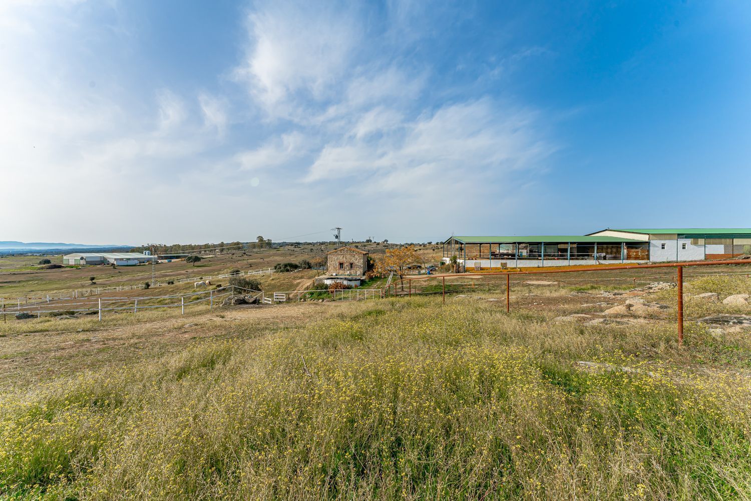 Industrial en venta  calle de oropesa a Puente de Arzopispo, El Puente del Arzobispo  27/50