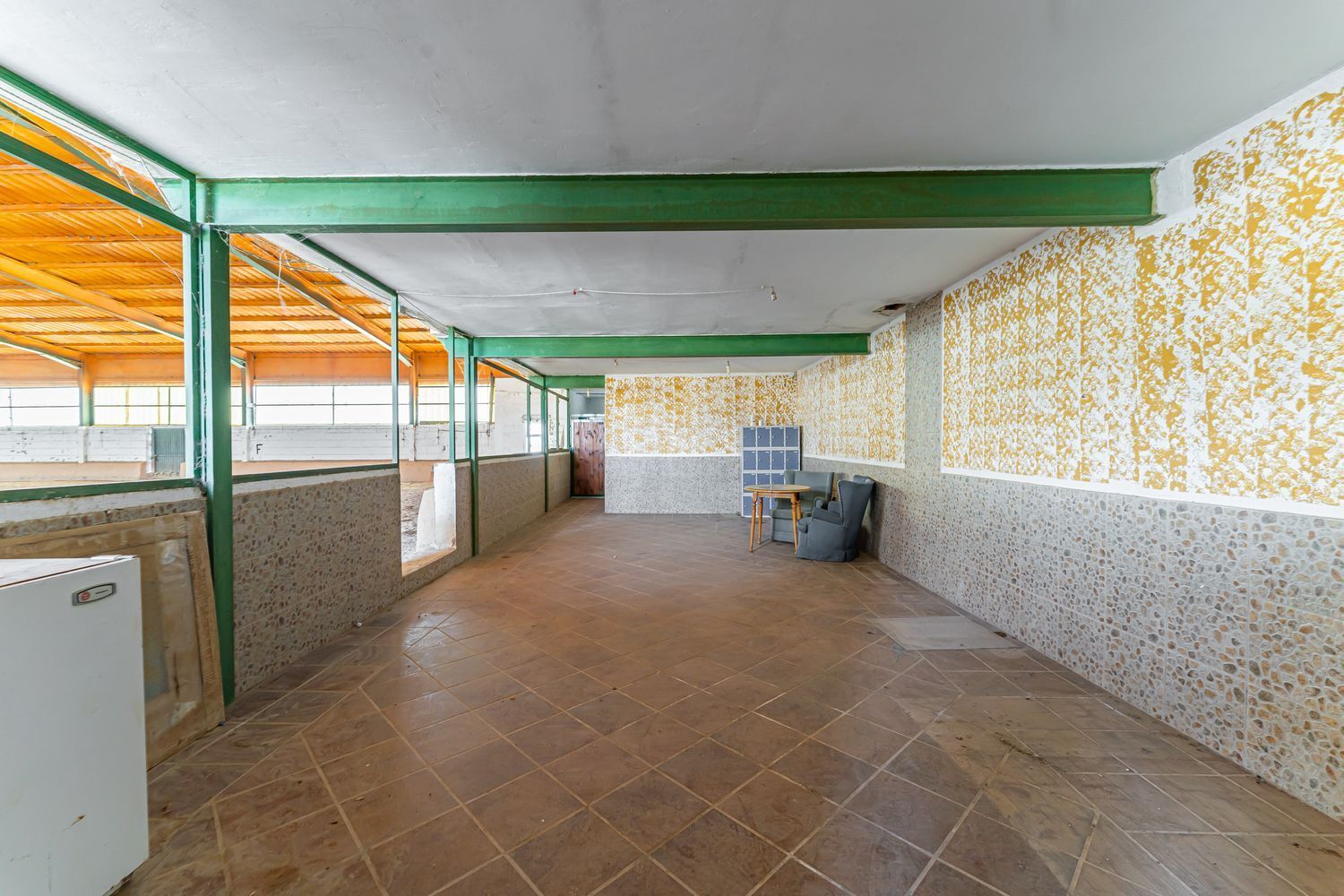 Industrial en venta  calle de oropesa a Puente de Arzopispo, El Puente del Arzobispo  41/50