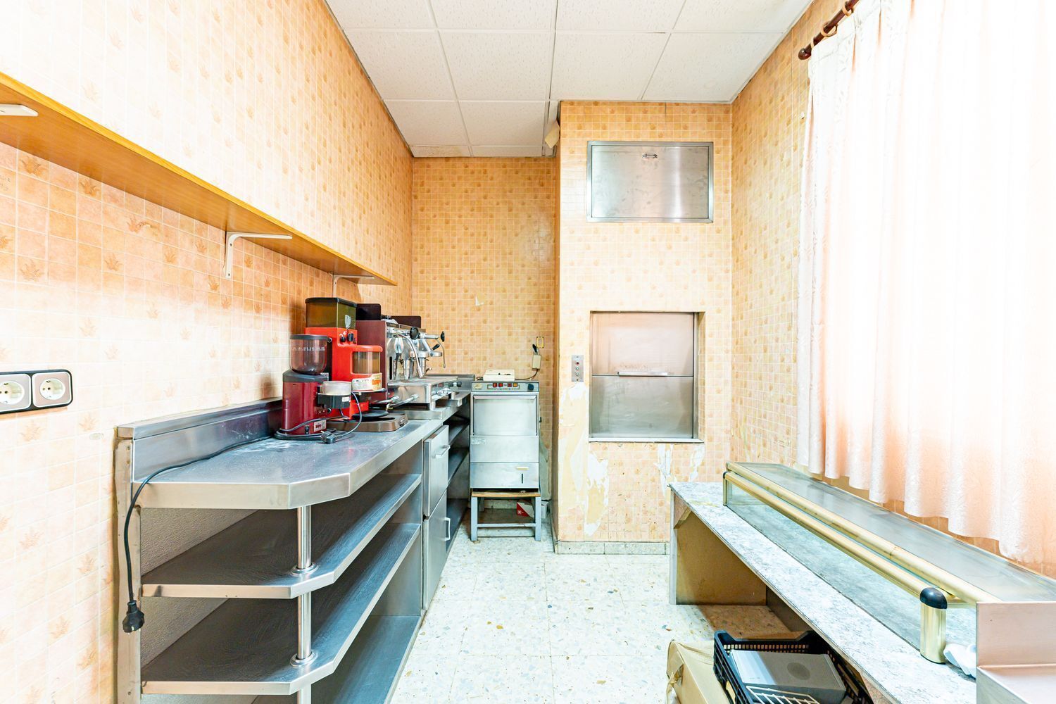 Edificio en venta  calle ABEDUL, Fuenlabrada  13/56