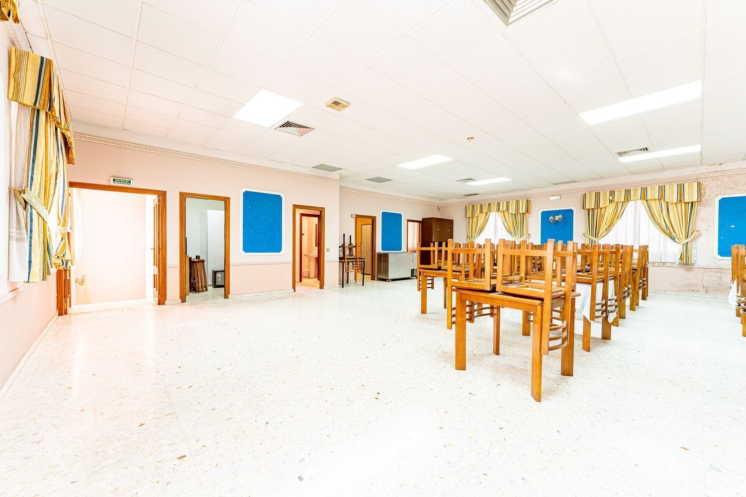 Edificio en venta  calle ABEDUL, Fuenlabrada  21/56