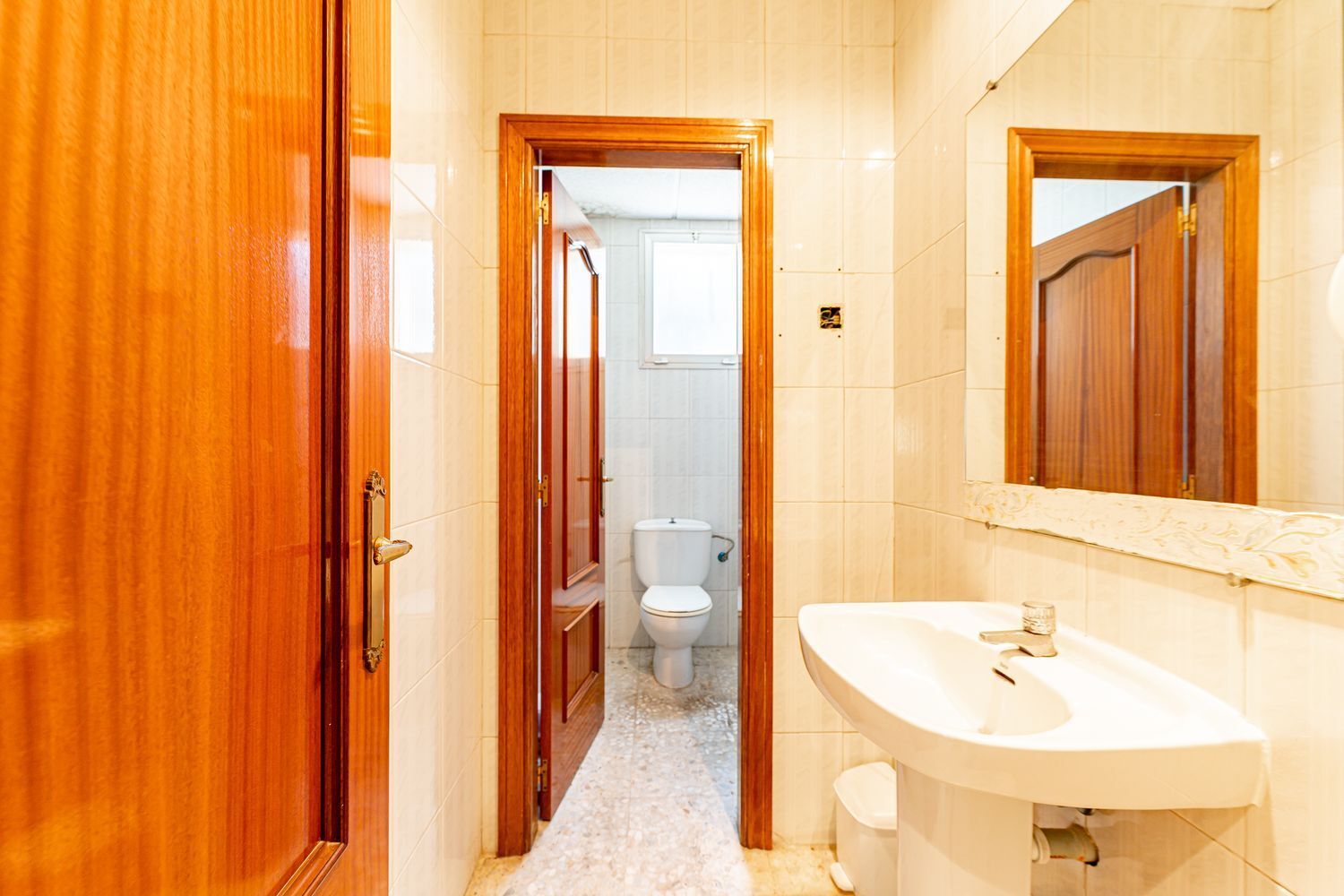 Edificio en venta  calle ABEDUL, Fuenlabrada  25/56