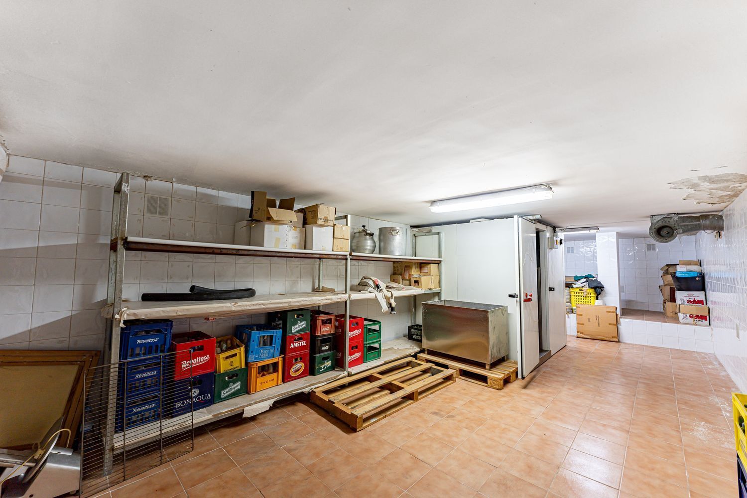 Edificio en venta  calle ABEDUL, Fuenlabrada  44/56