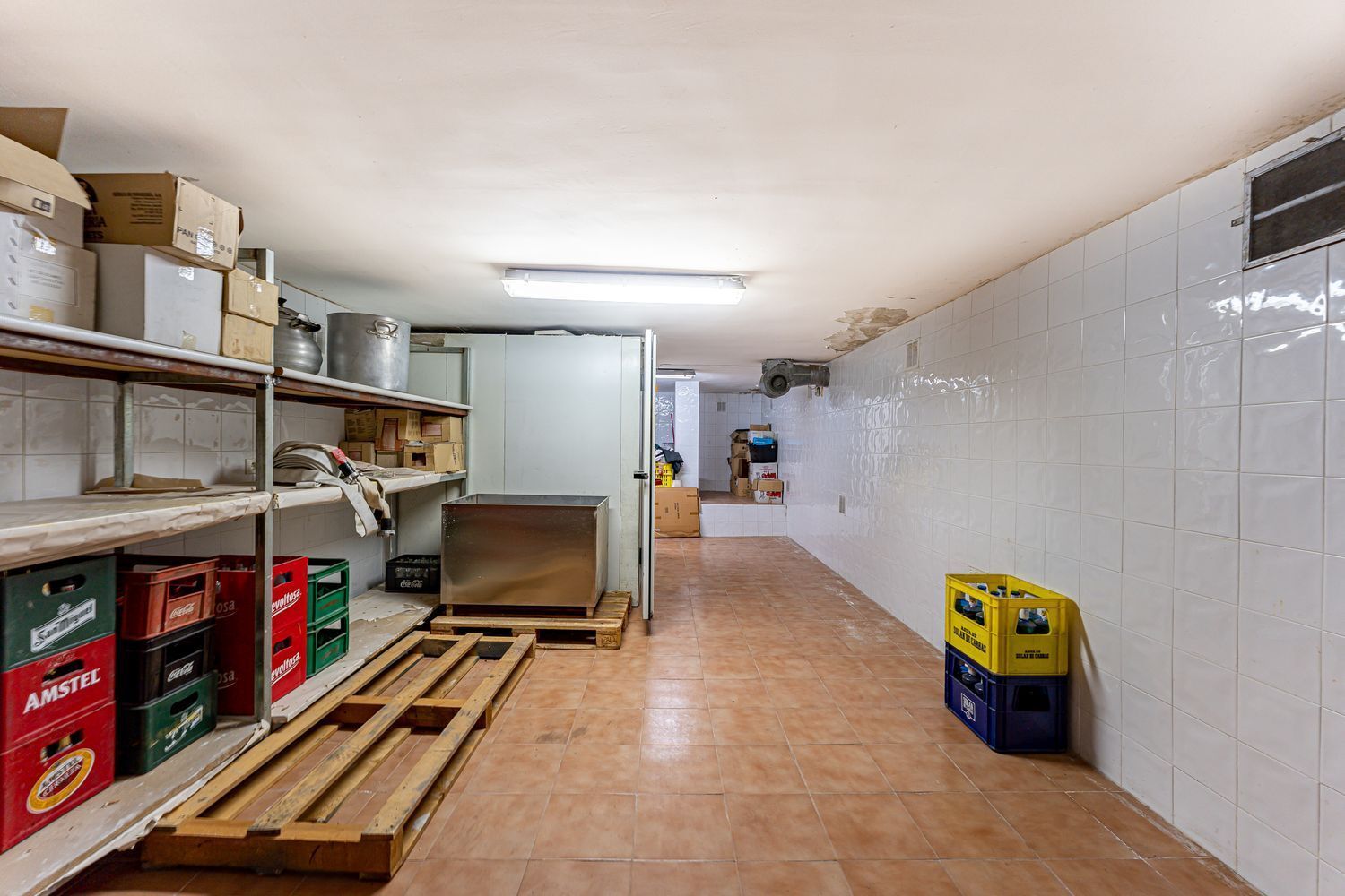 Edificio en venta  calle ABEDUL, Fuenlabrada  48/56