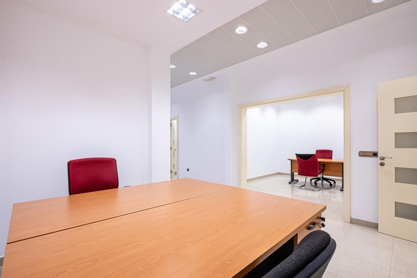 Oficinas-Venta-Las Palmas de Gran Canaria-2010995-Foto-17