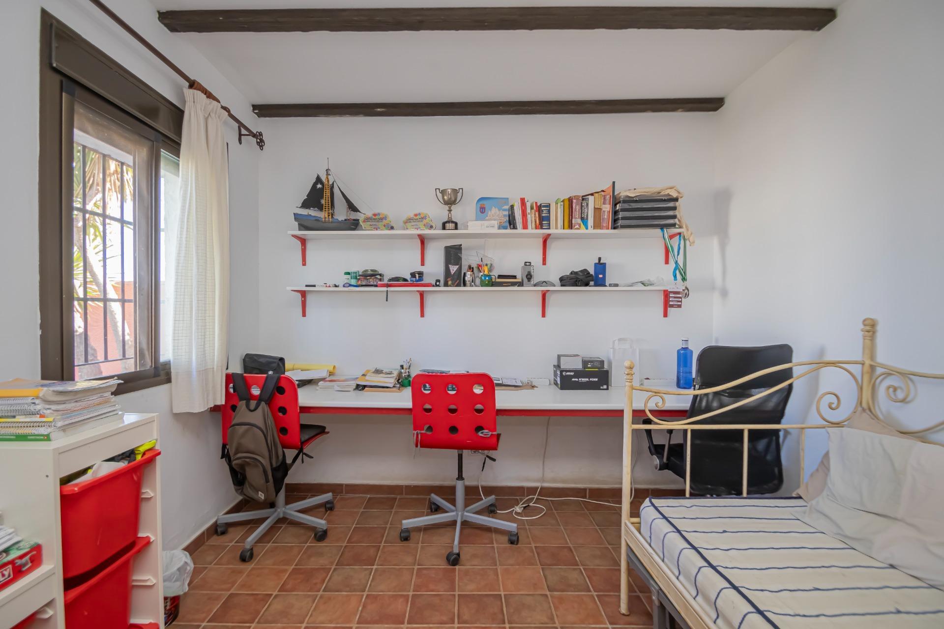 Casa en venta  calle NARANJOS LOS, Torrepalma  23/80