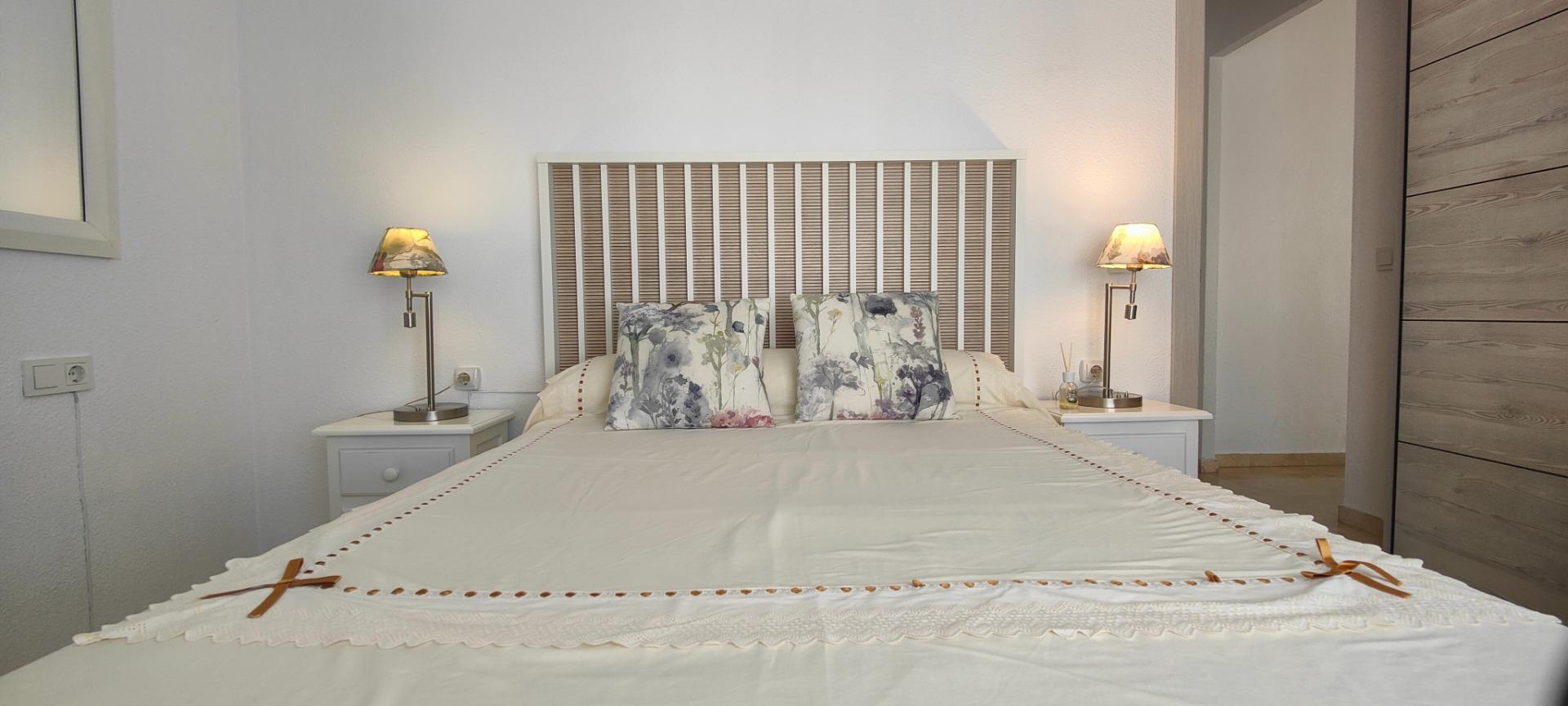 Piso en venta  calle PINARES DEL PORTIL, Laguna de El Portil  19/45