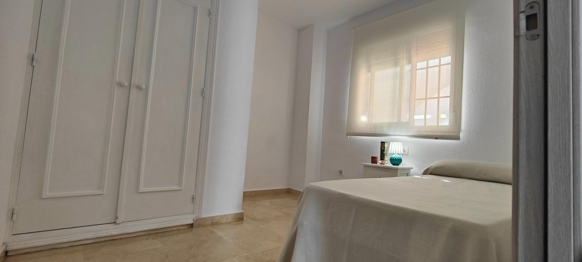 Piso en venta  calle PINARES DEL PORTIL, Laguna de El Portil  21/45