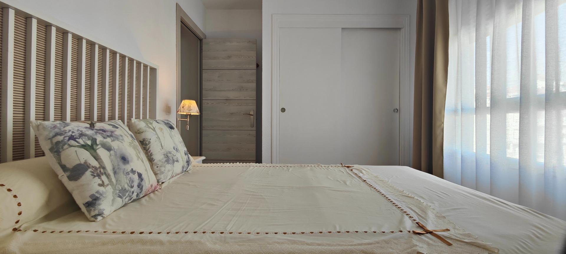 Piso en venta  calle PINARES DEL PORTIL, Laguna de El Portil  22/45