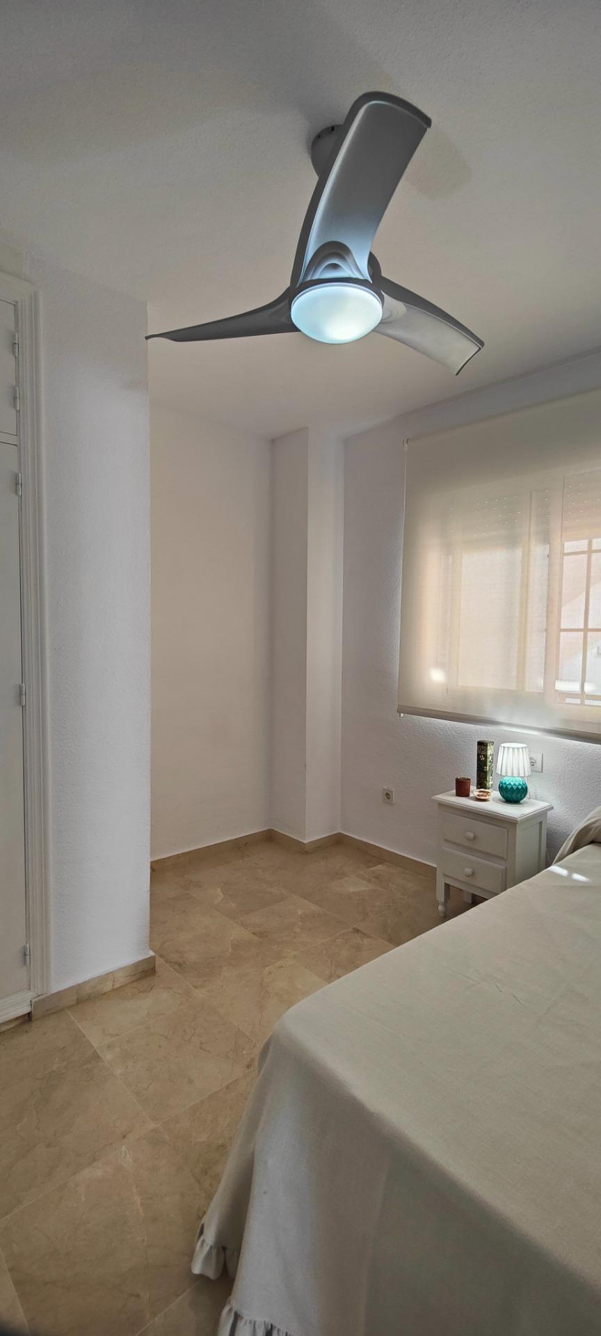 Piso en venta  calle PINARES DEL PORTIL, Laguna de El Portil  25/45