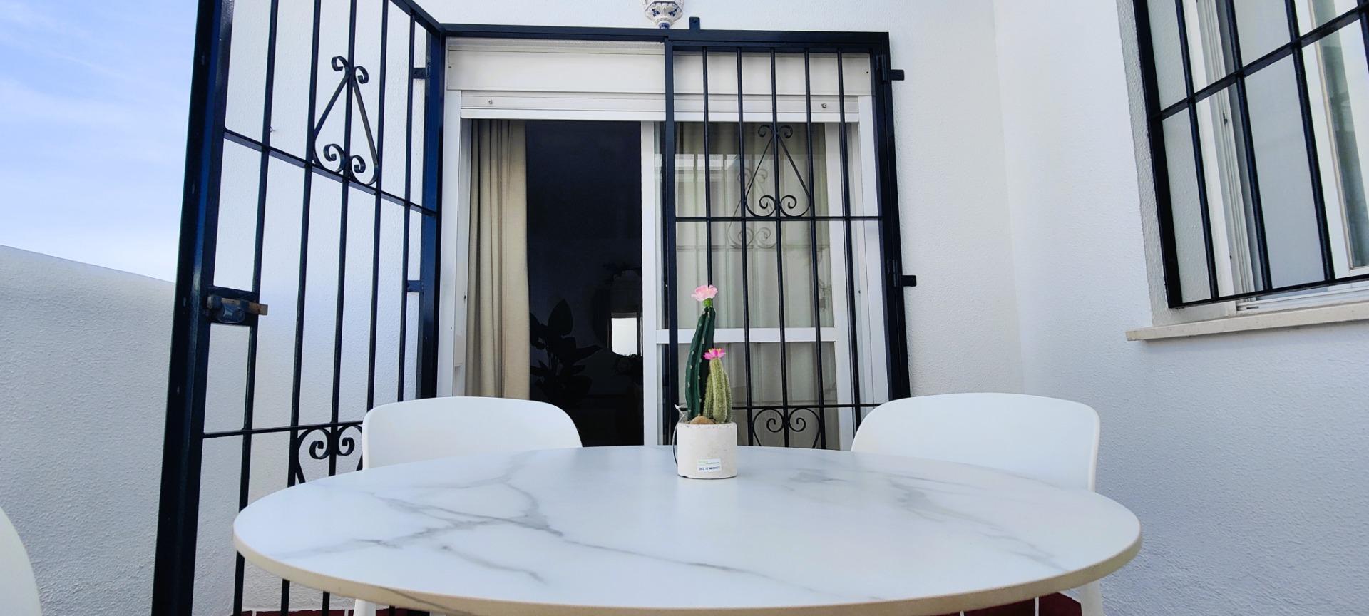 Piso en venta  calle PINARES DEL PORTIL, Laguna de El Portil  31/45