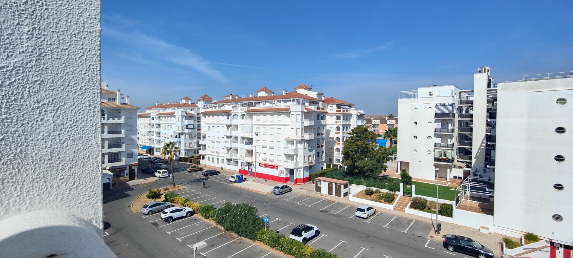 Piso en venta  calle PINARES DEL PORTIL, Laguna de El Portil  32/45