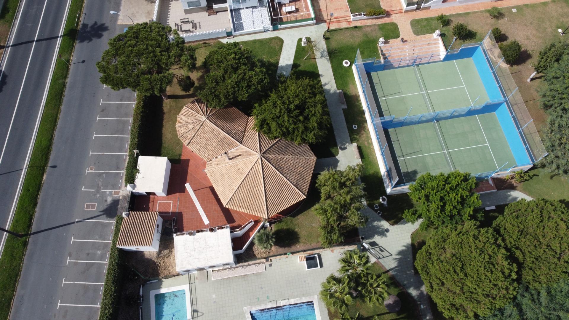 Piso en venta  calle PINARES DEL PORTIL, Laguna de El Portil  43/45