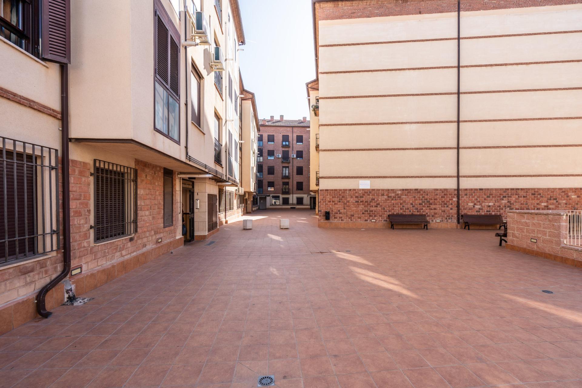 Pisos-Venta-OcaÃ±a-1976691-Foto-10