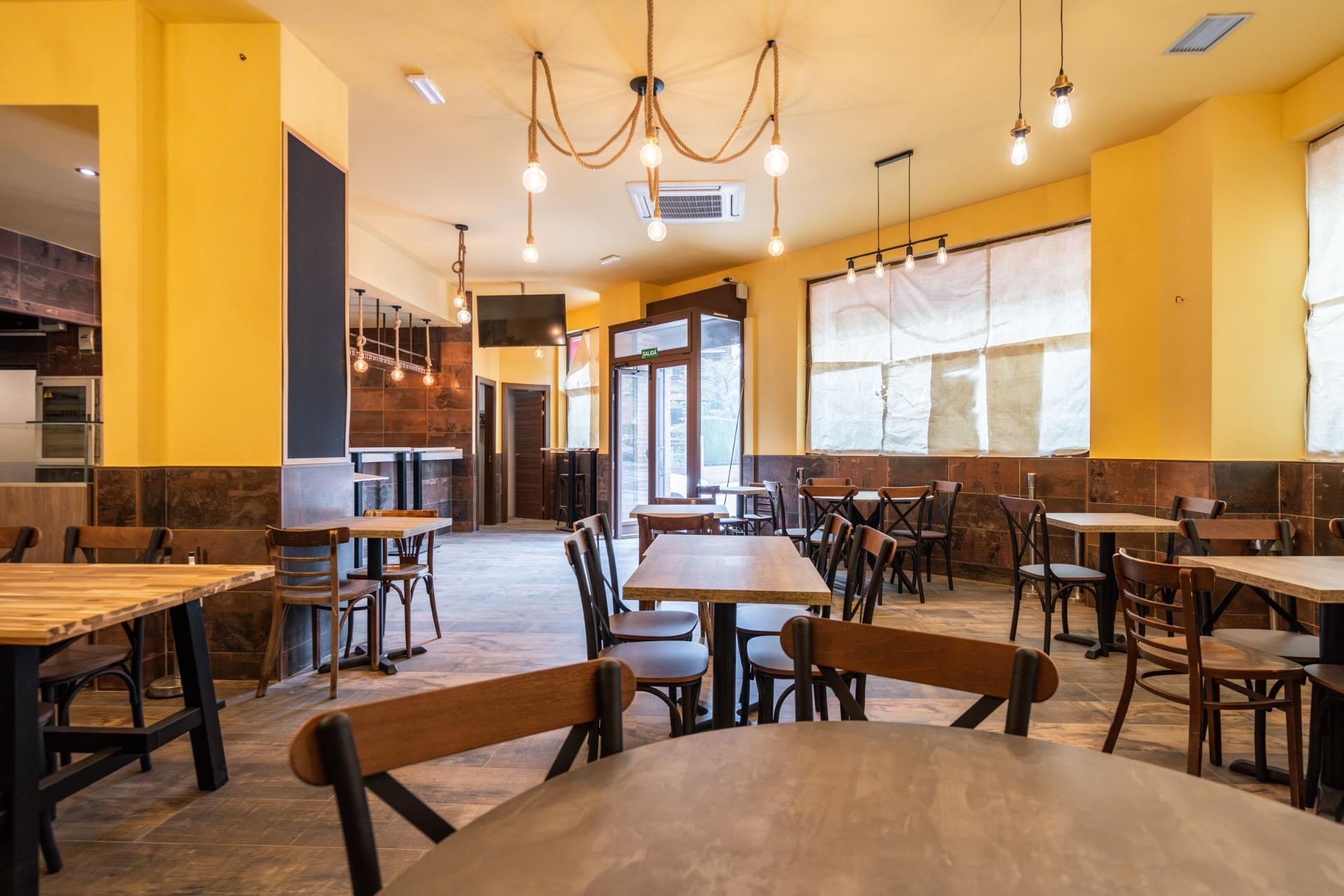 Piso en venta  calle ARCES LOS, Alcorcón  18/38