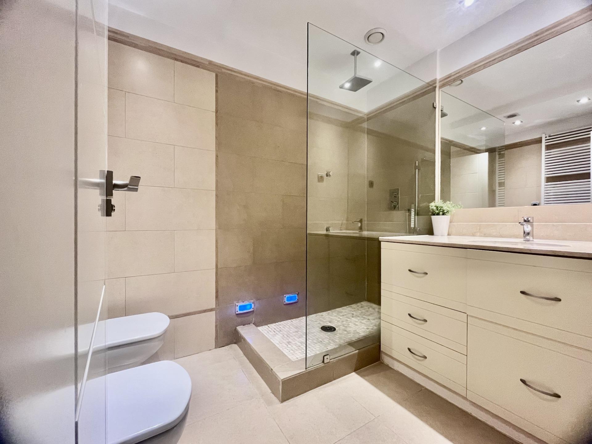 Piso en alquiler  calle CORAZON DE MARIA, 48, Madrid  1/1