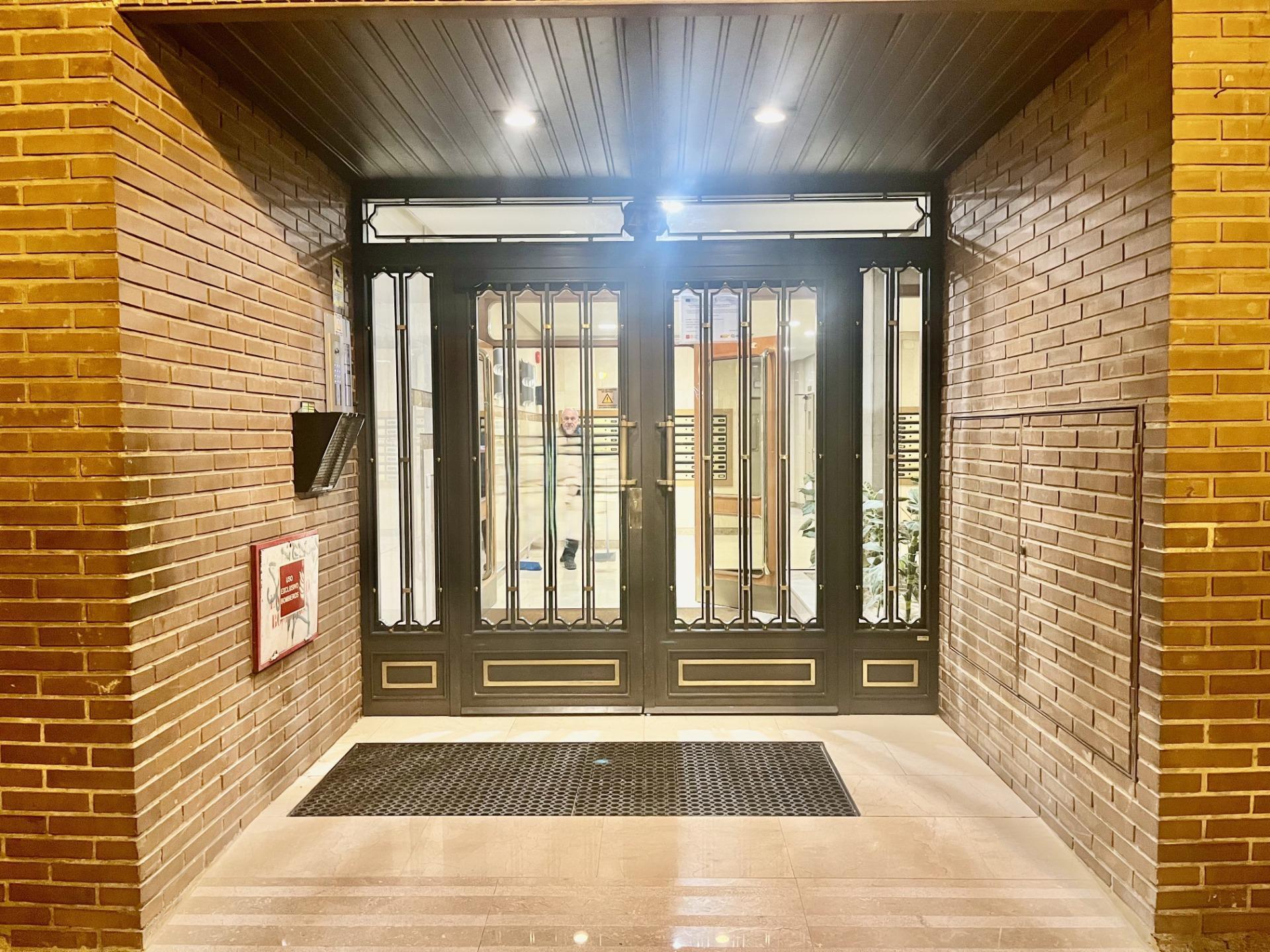 Piso en alquiler  calle CORAZON DE MARIA, 48, Madrid  25/29