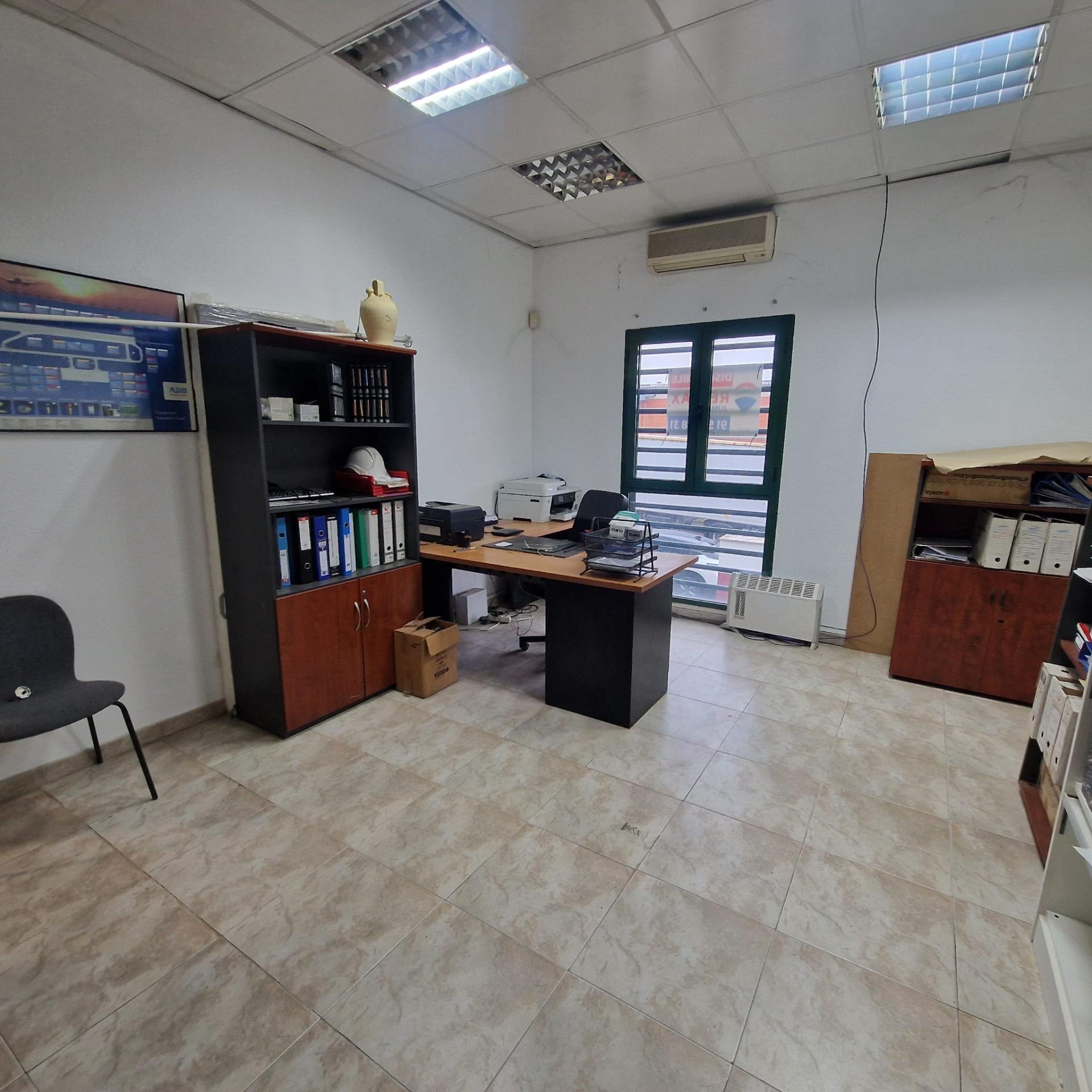 Industrial en venta  Cobeña  3/13