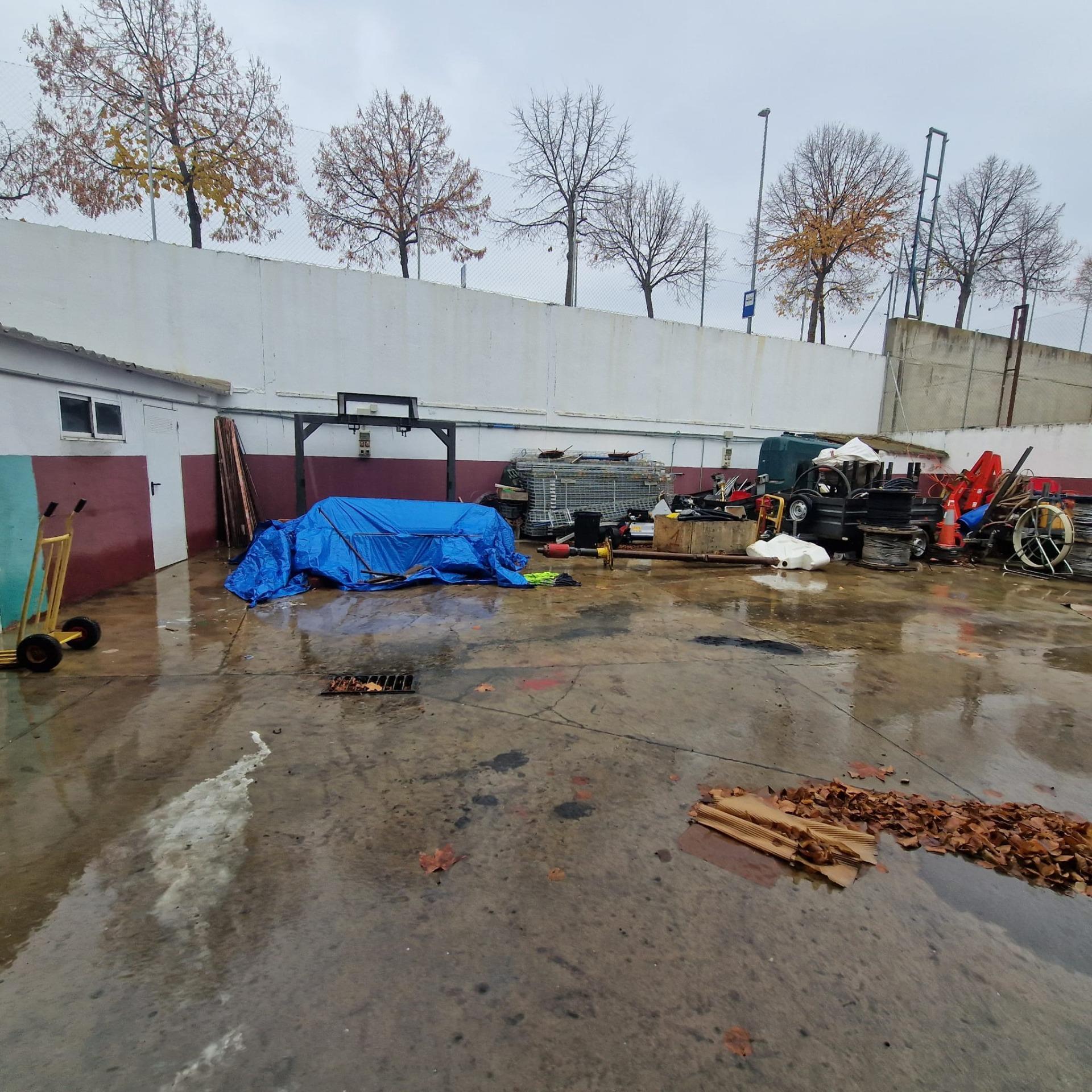 Industrial en venta  Cobeña  7/13