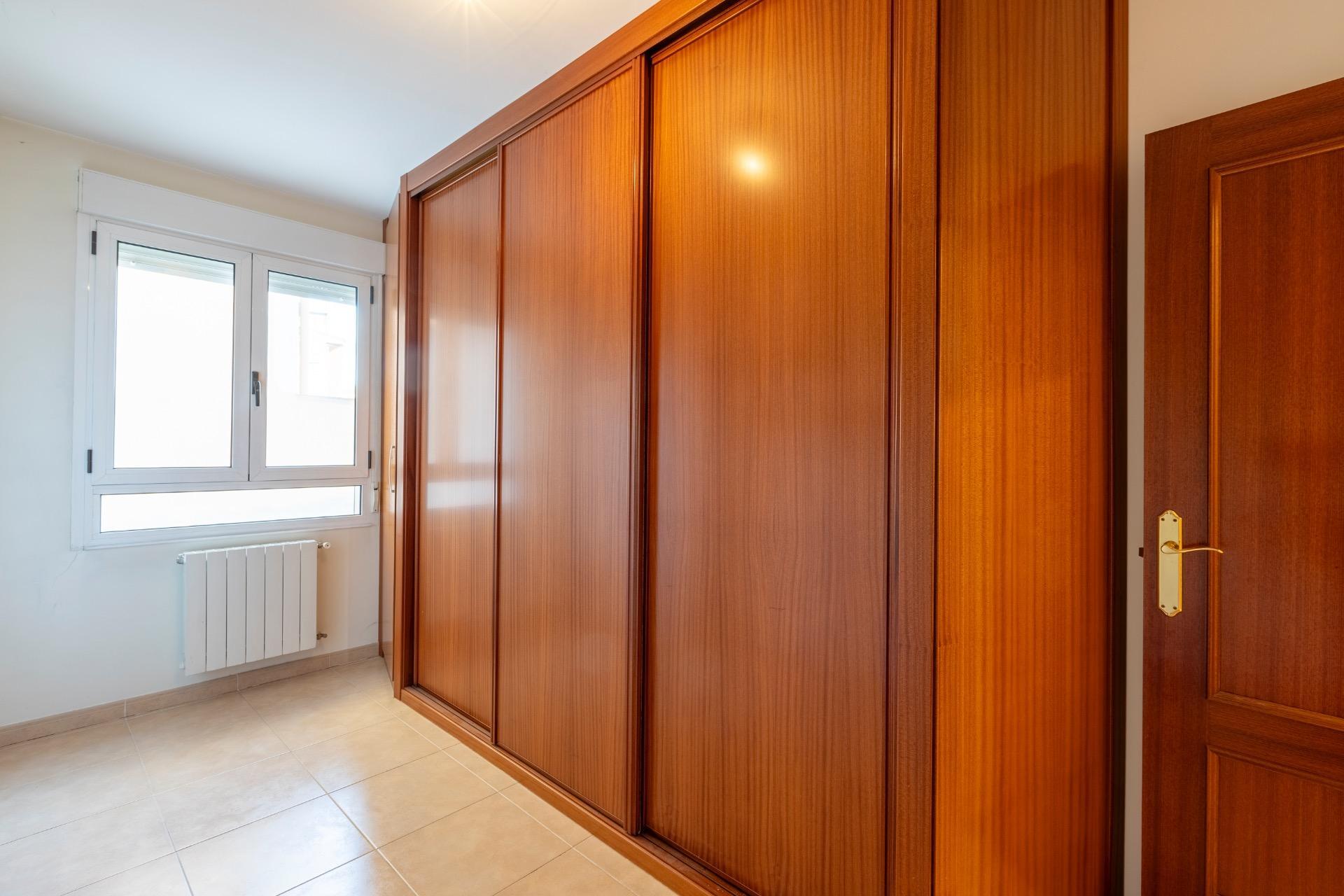 Pisos-Venta-PeÃ±afiel-2011031-Foto-19