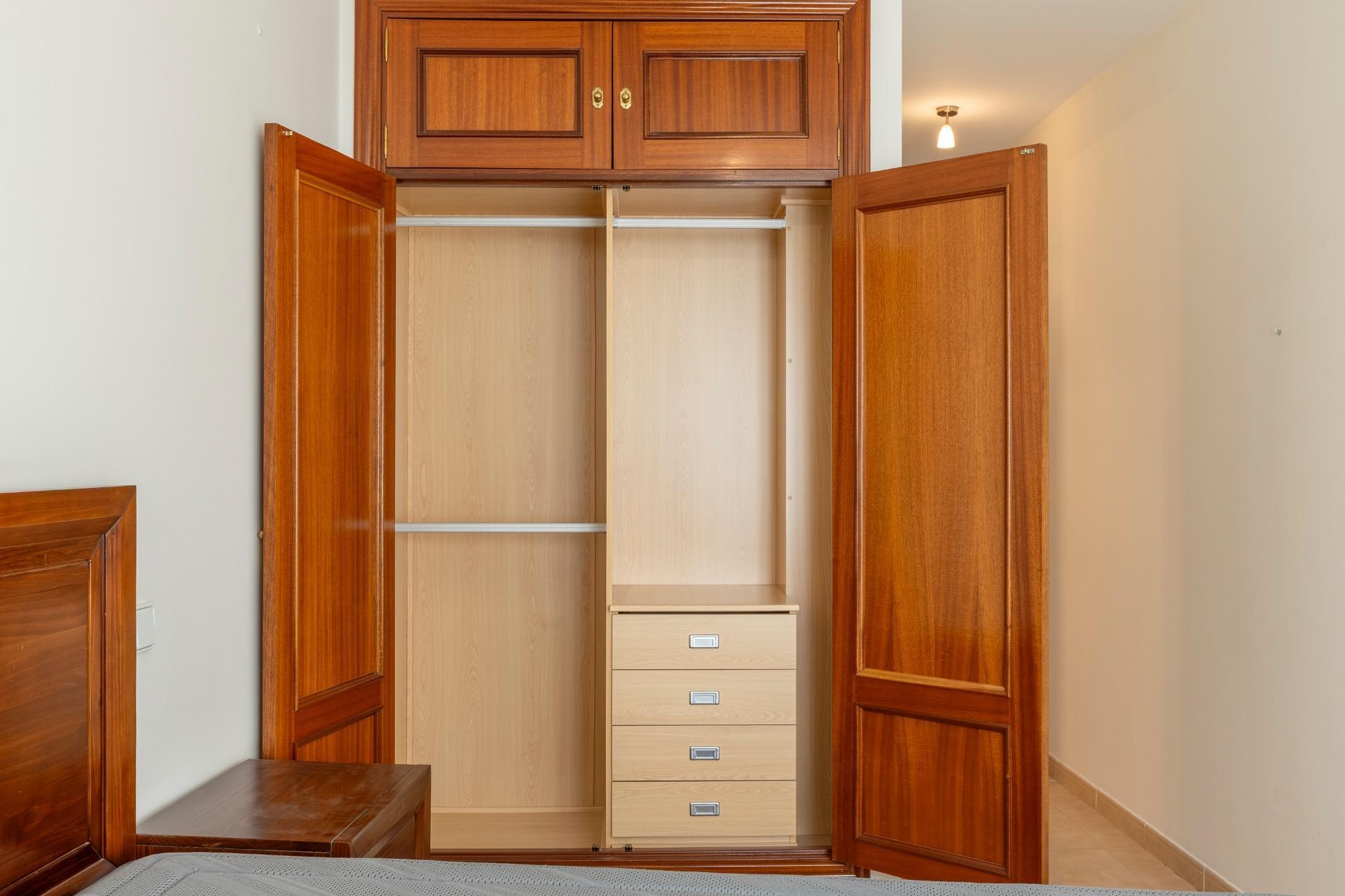 Pisos-Venta-PeÃ±afiel-2011031-Foto-29