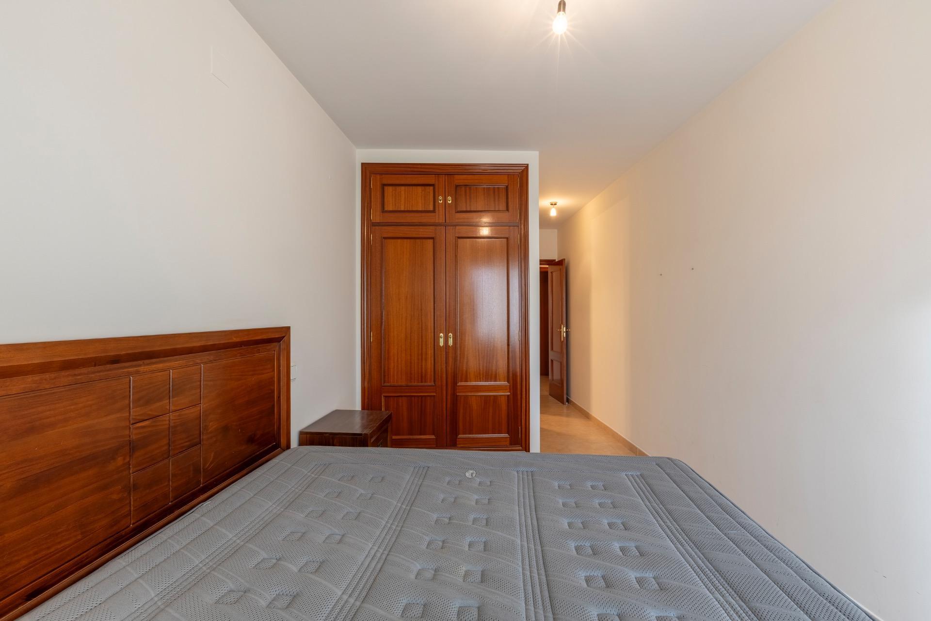 Pisos-Venta-PeÃ±afiel-2011031-Foto-27