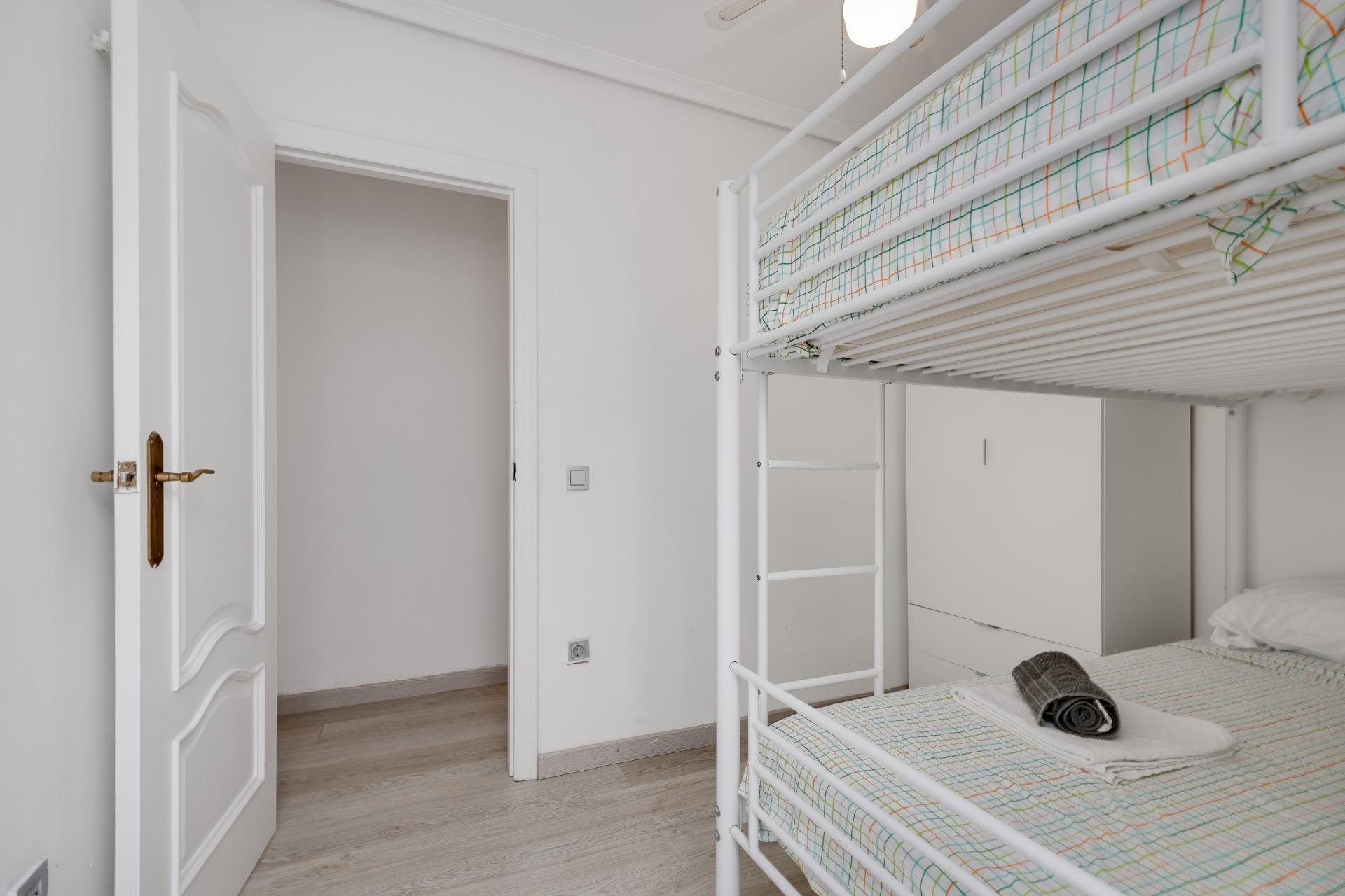 Pisos-Venta-Torrevieja-1935640-Foto-19