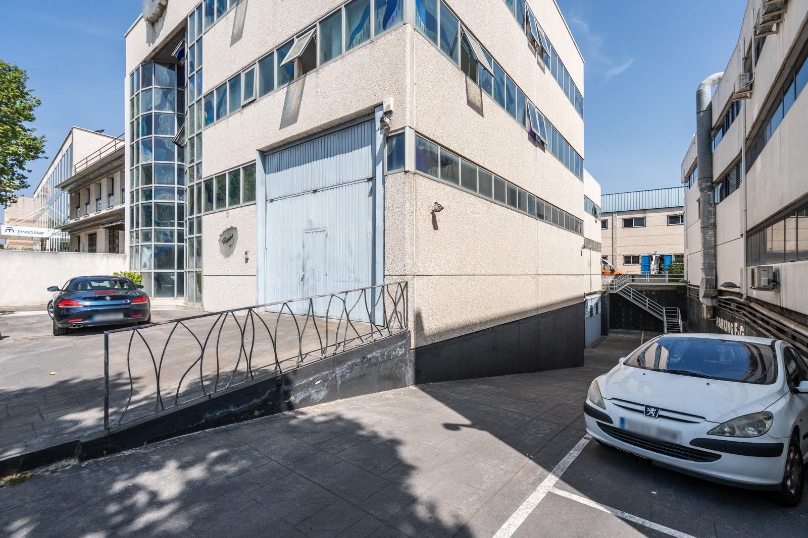 Industrial en alquiler  calle FRAGUA, Las Nieves  3/71