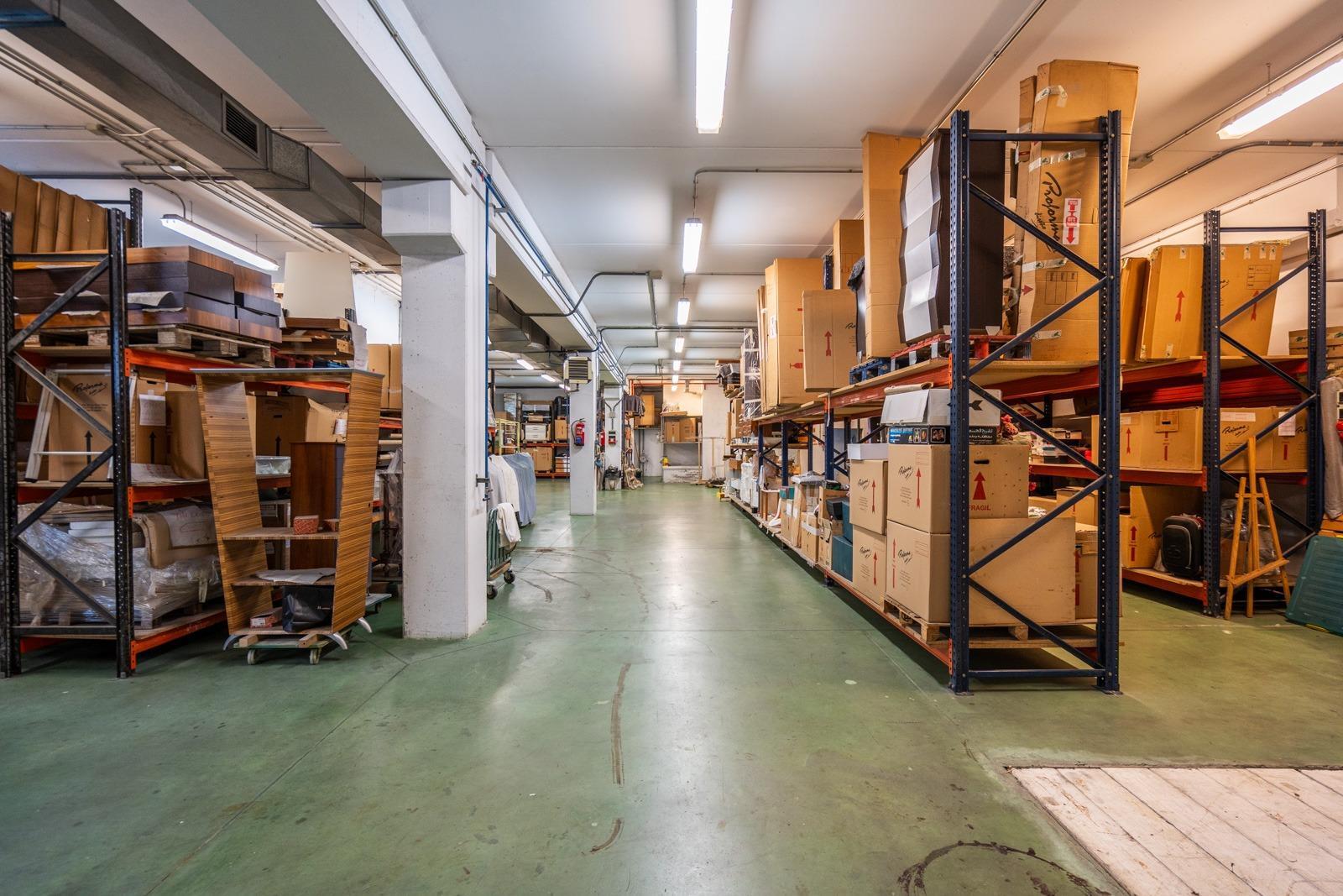 Industrial en alquiler  calle FRAGUA, Las Nieves  6/71