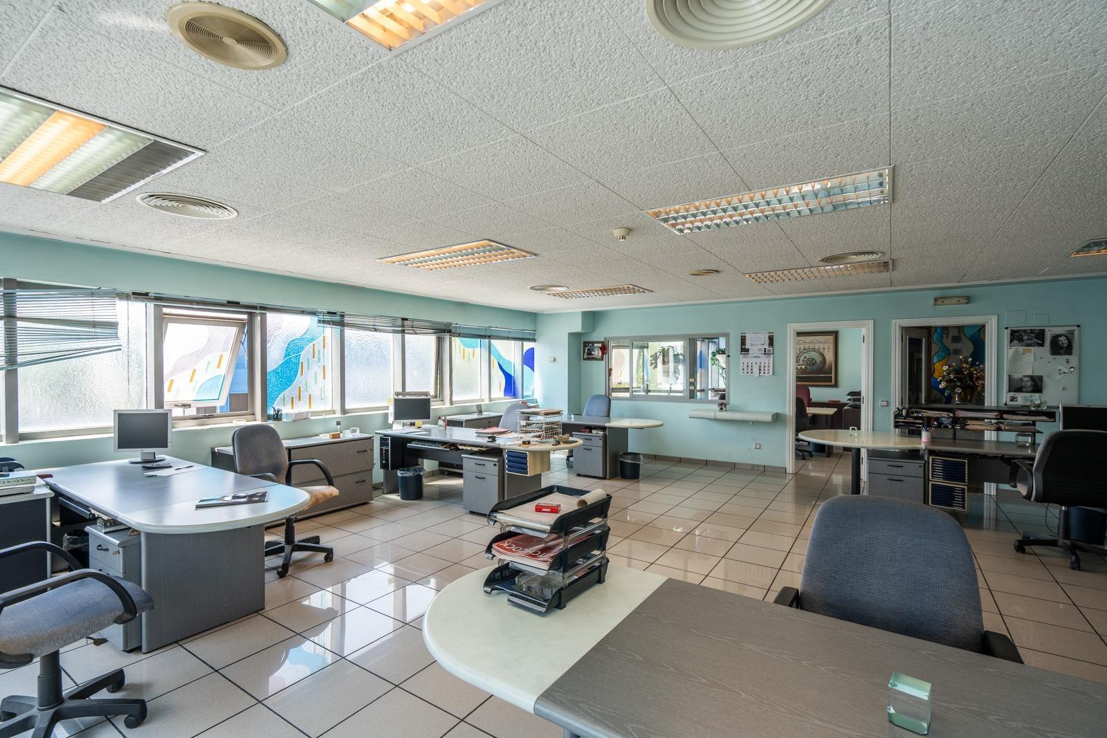 Industrial en alquiler  calle FRAGUA, Las Nieves  9/71