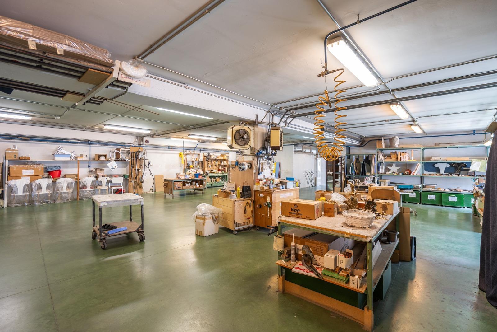 Industrial en alquiler  calle FRAGUA, Las Nieves  19/71