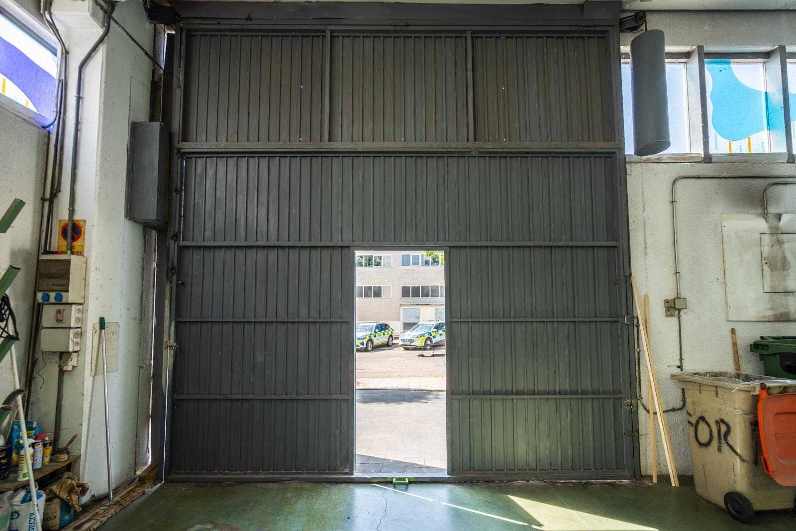 Industrial en alquiler  calle FRAGUA, Las Nieves  62/71