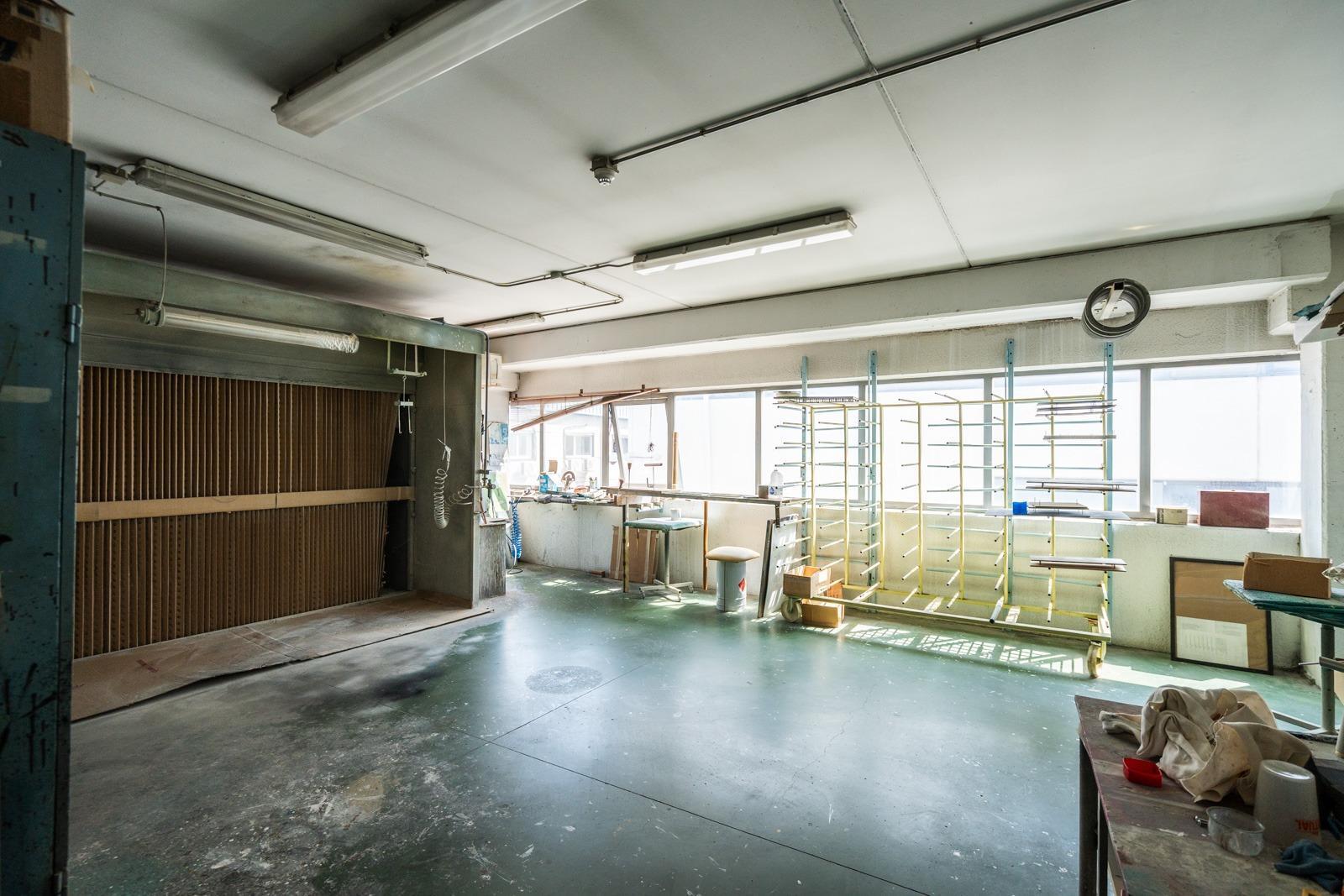 Industrial en alquiler  calle FRAGUA, Las Nieves  71/71