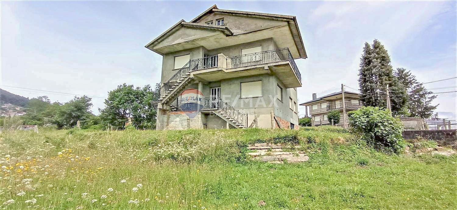 Casa en venta  calle da Devesa, Redondela  1/35