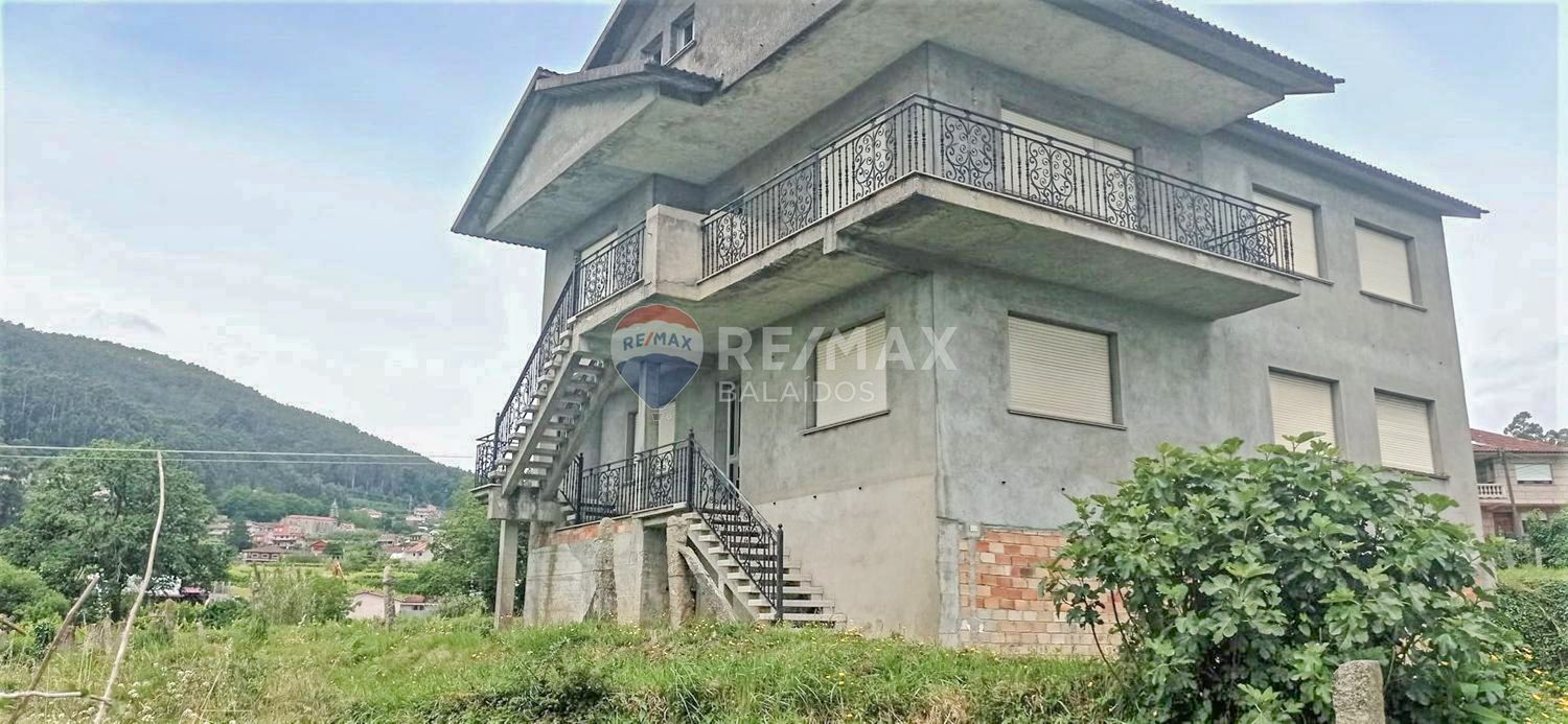 Casa en venta  calle da Devesa, Redondela  30/35