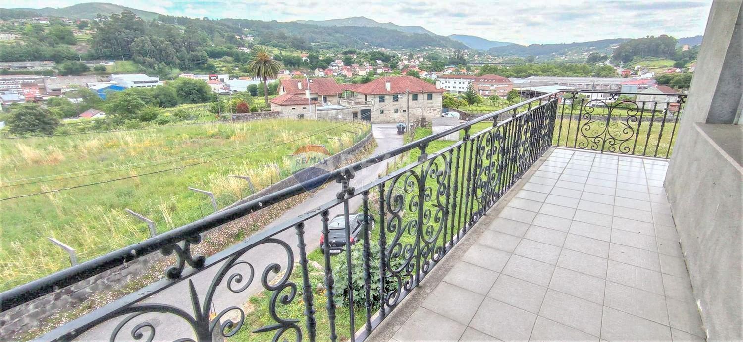 Casa en venta  calle da Devesa, Redondela  32/35