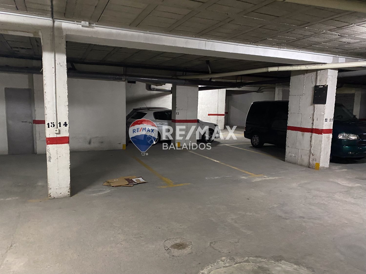 Parking en venta  calle de Castelao, Vigo  14/21